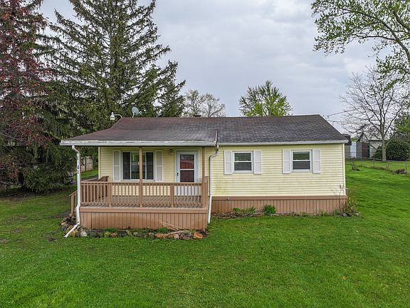 2nd image of 1141 W Cook Rd