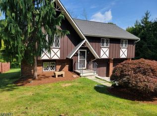 363 River Rd, Hackettstown, NJ 07840