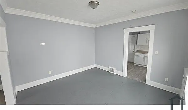 3 bed, 1280 sqft, $1,050 — Photo 3