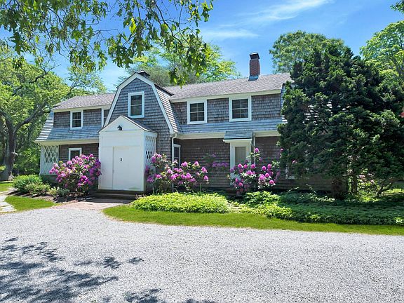 2nd image of 90 Old Depot Rd