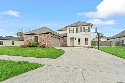 18642 Lake Harbor Ln Photo 1