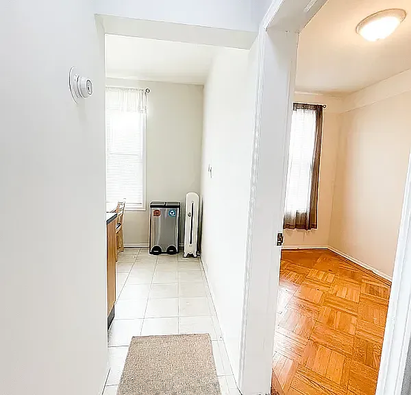 22-26 36th St #2I — Photo 10