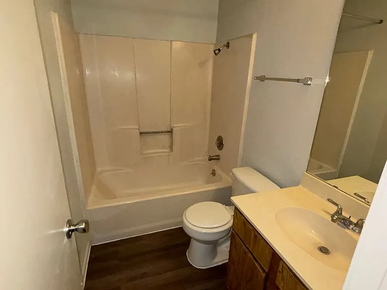2033 Redwing Way — Photo 12