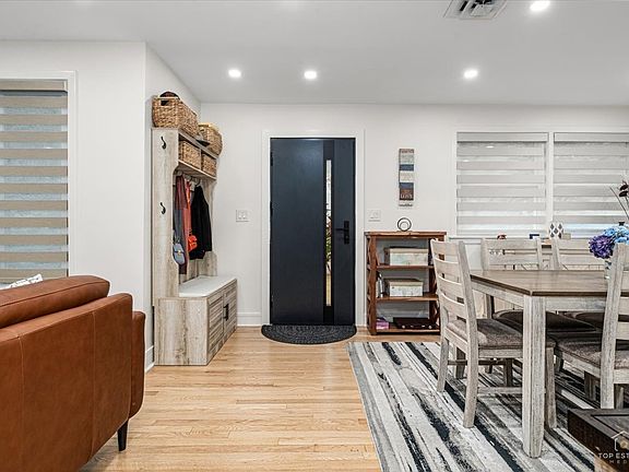 5th image of 3521 Forest Ave