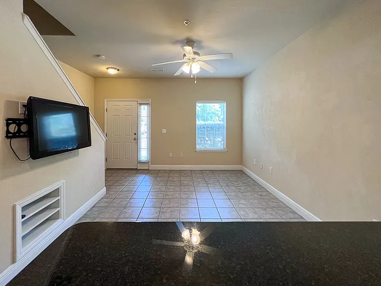 2972 SW 35th Pl #84 — Photo 17