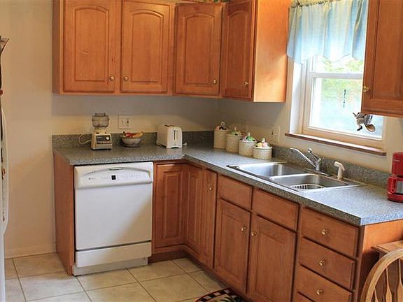 4th image of 8868 Mockingbird Ln
