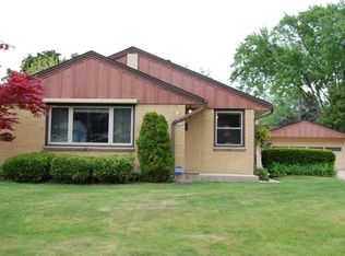 4116 N Colgate Cir, Milwaukee, WI 53222