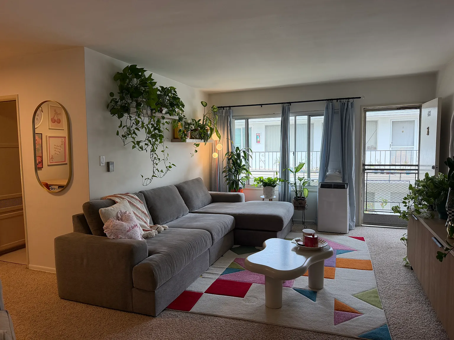 1 bed, 650 sqft, $2,395 — Photo 1