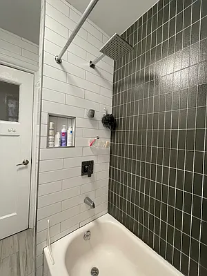 Rented by Avenues Real Estate | media 32