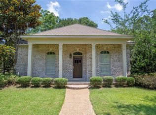 4122 Skyline Dr S, Mobile, AL 36609