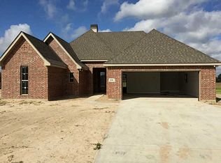 896 Libby Grace Ln, Lake Charles, LA 70605