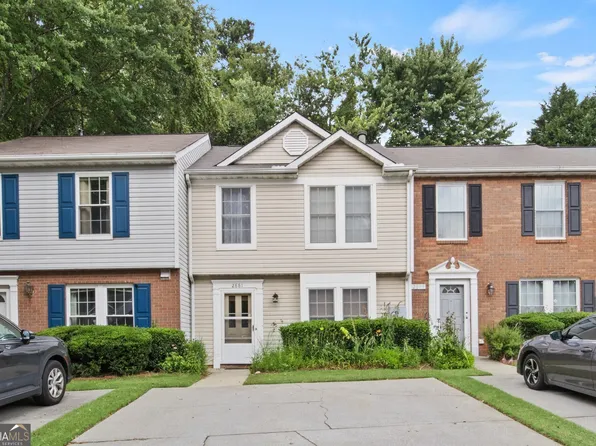 2881 Dresden Square Dr, Atlanta, GA 30341
