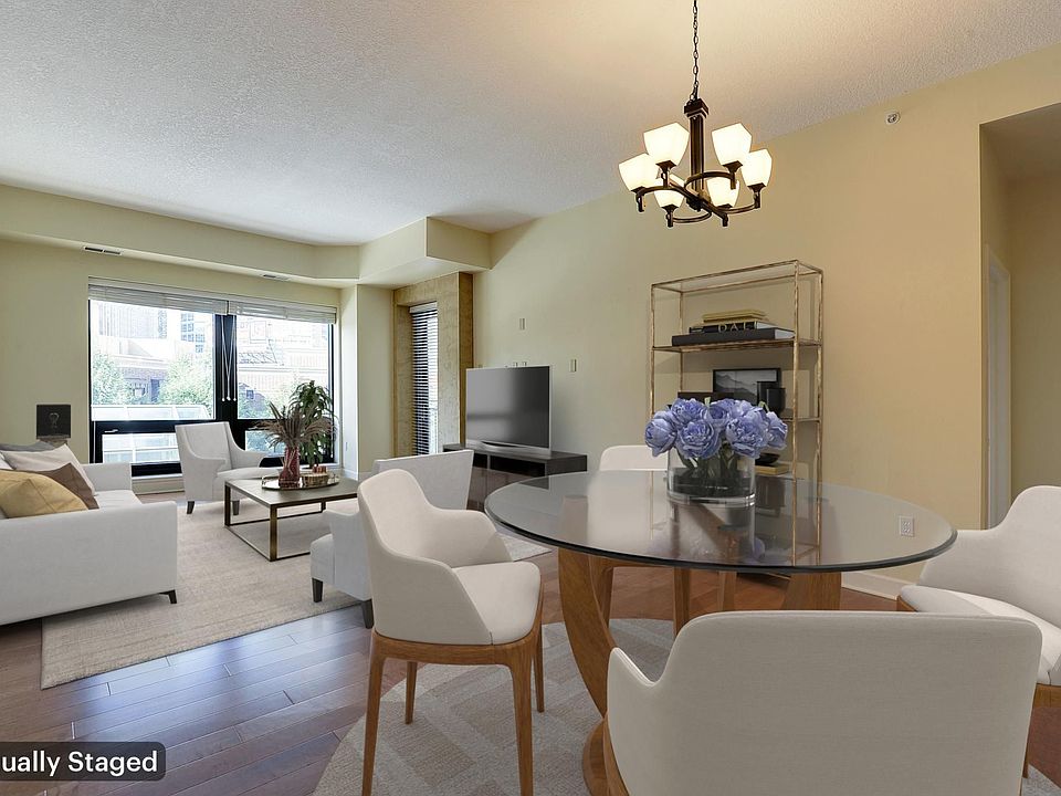 1st image of 500 Grant St E #210