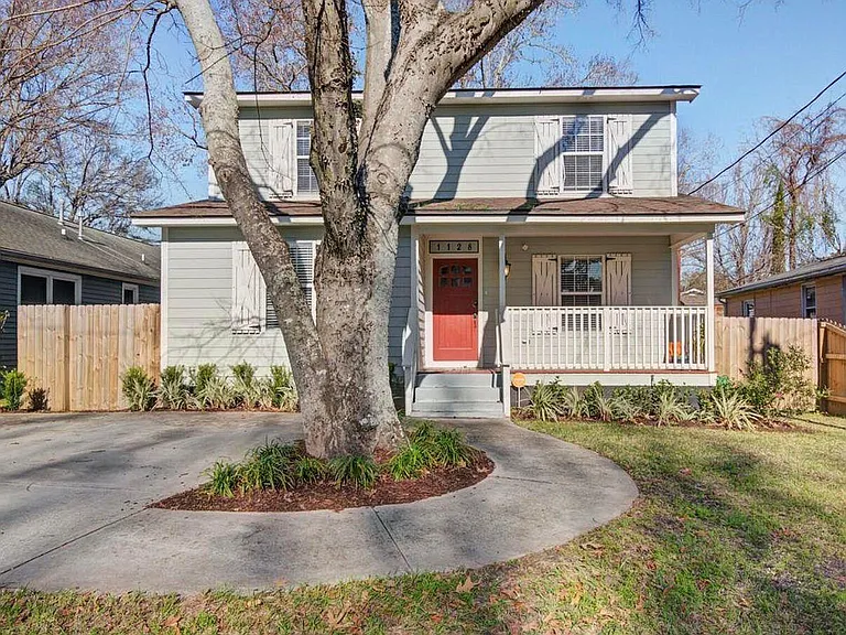 1128 Carnegie Ave — Photo 1