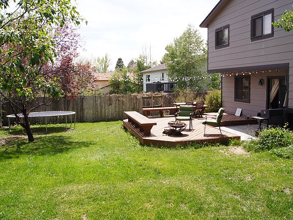 Great Entertaining Back Yard
