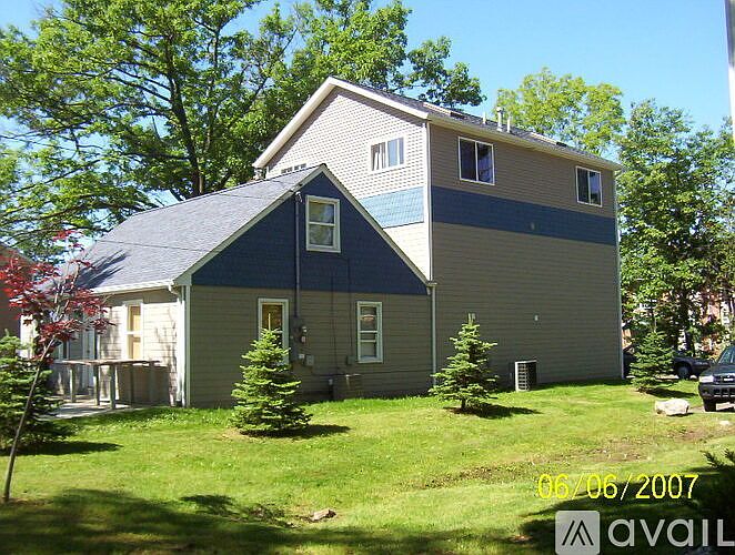 2nd image of 1204 Euclid St #1