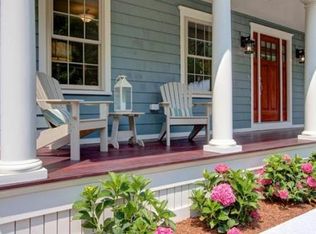 102 Springs Rd, Bedford, MA 01730