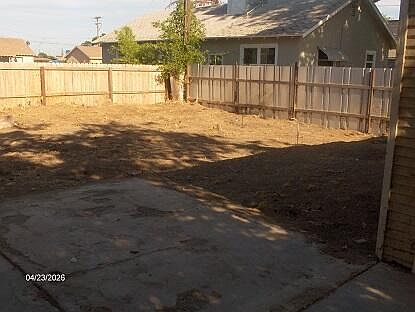 5th image of 213 W Maple Avenue