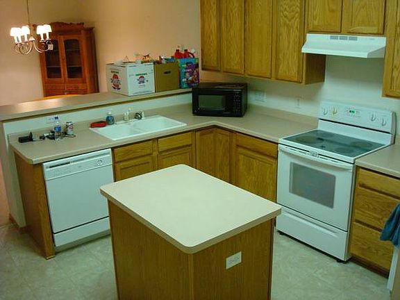 2nd image of 17764 96th Ave N