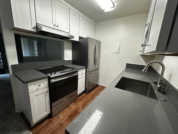 1st image of 3045 E Theresa St #5UNTI-5