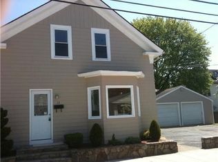 17 Malvern St, Providence, RI 02904
