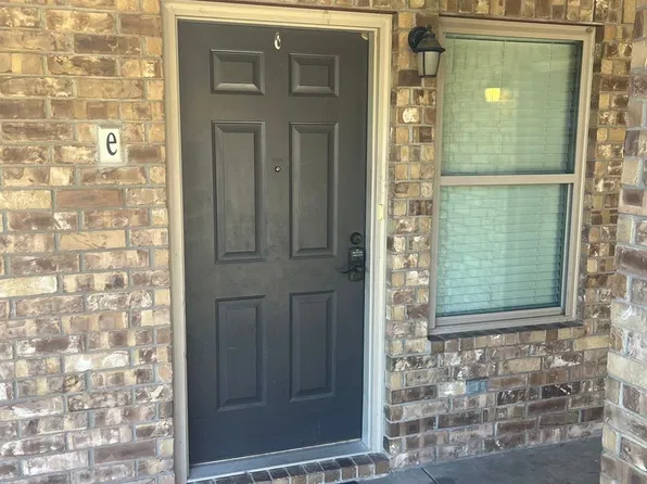 608 Quay St, Dardanelle, AR 72834