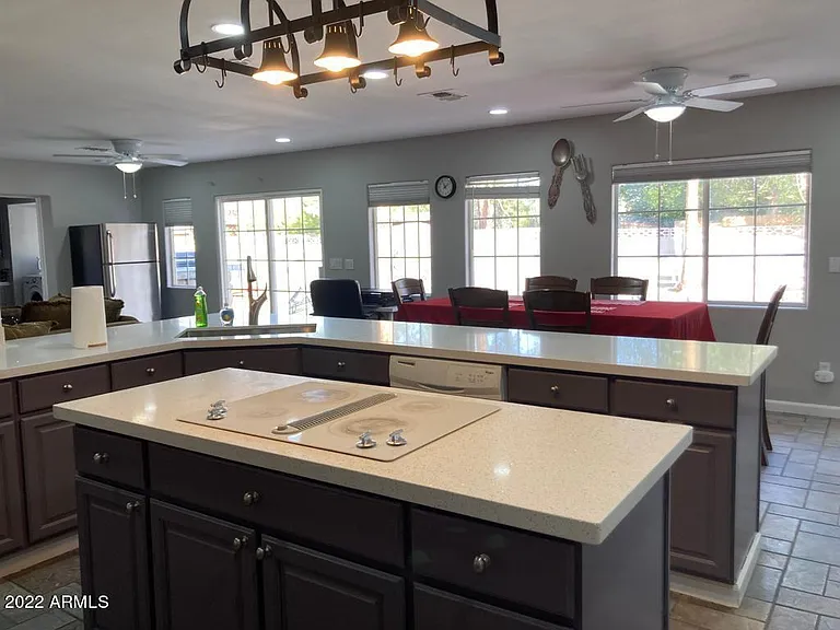1832 E Alameda Dr — Photo 18
