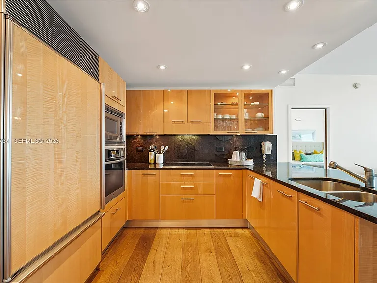 6799 Collins Ave #1506 — Photo 6