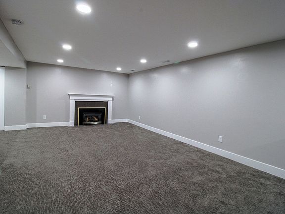 4th image of 3340 S Terrace View Dr Basement 2-1