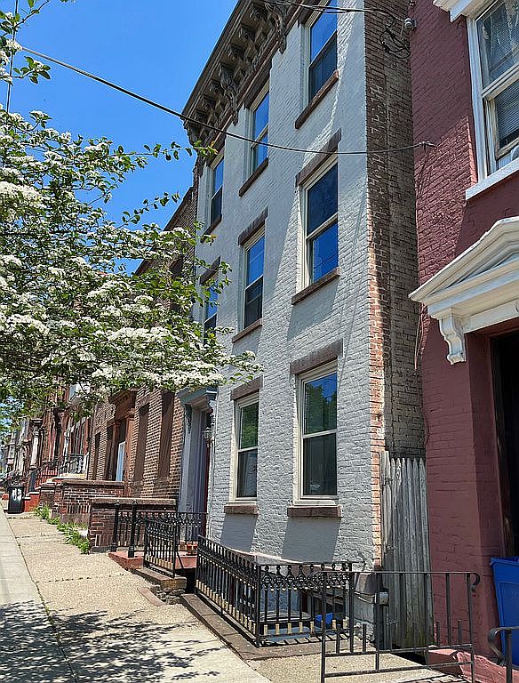39 Ten Broeck St, Albany, NY 12210 Zillow