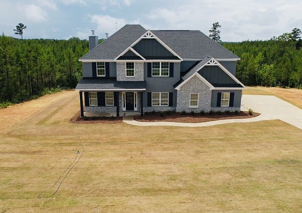 Mulberry Crossing by Hughston Homes in Cataula GA Zillow