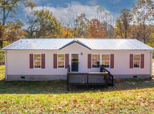 2109 Blueberry Rdg, Olive Hill, KY 41164