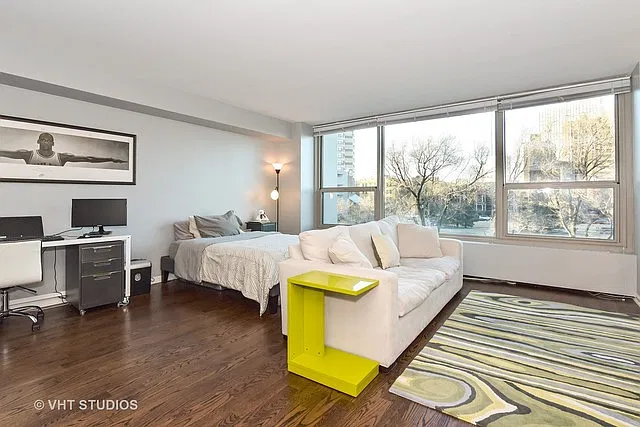 Studio, 600 sqft, $2,000 — Photo 2