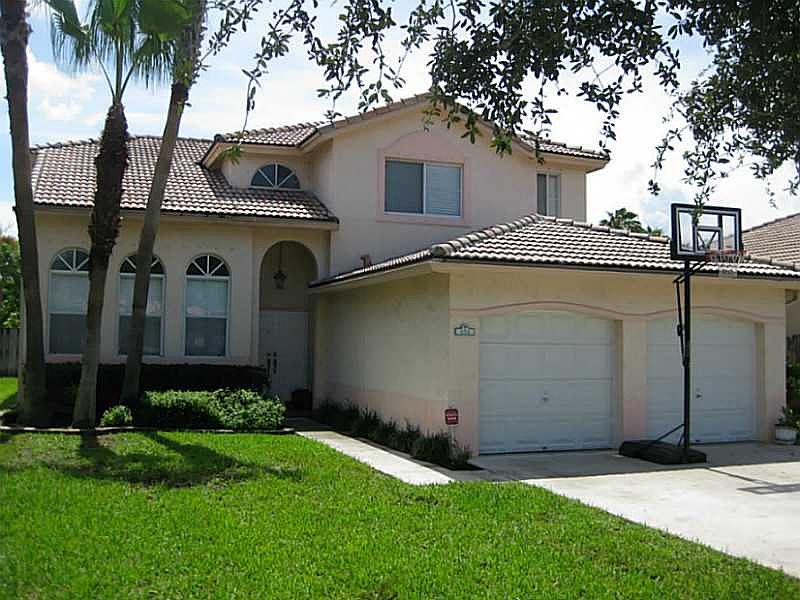 1st image of 252 W Royal Cove Cir