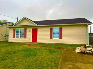 1114 Timothy Ave, Oak Grove, KY 42262