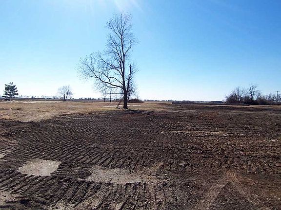 2nd image of 2897 N Us Highway 61