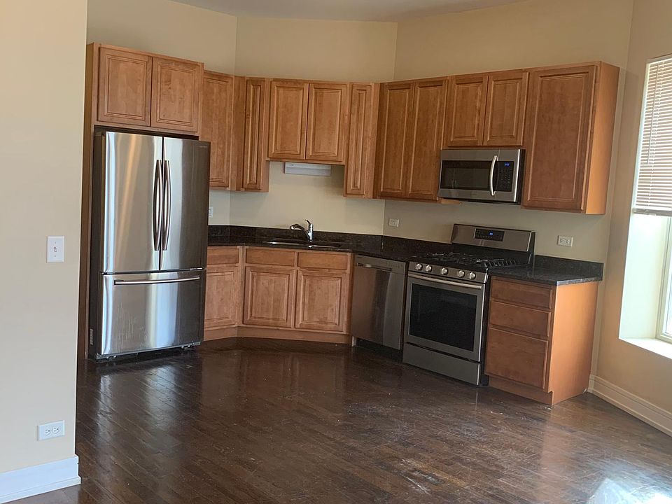 1st image of 6551 S Ingleside Ave #1