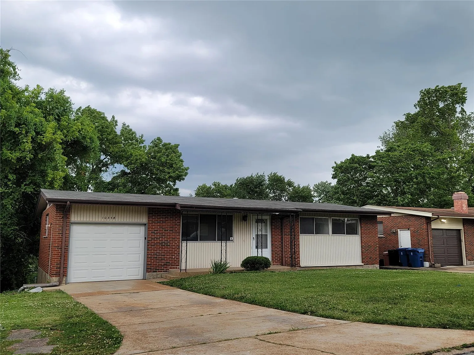 10338 Yarwood Ct photo 1