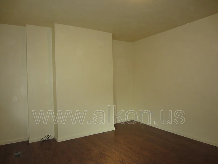 4315 Bristol St — Photo 3