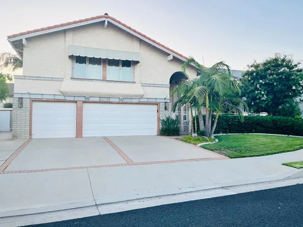 207 San Clemente Ln, Placentia, CA 92870