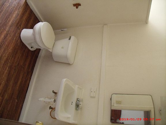 2nd image of 1404 NW Kingsbury Ave APT 4
