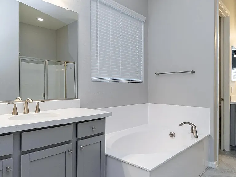 7533 S Woodchute Dr — Photo 16