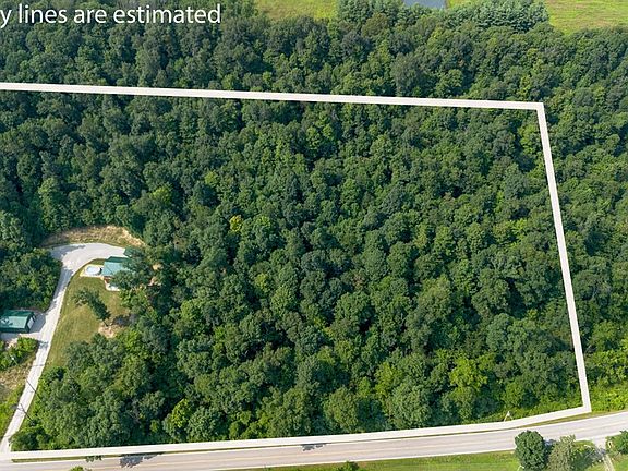 3rd image of 630 Black Run Rd