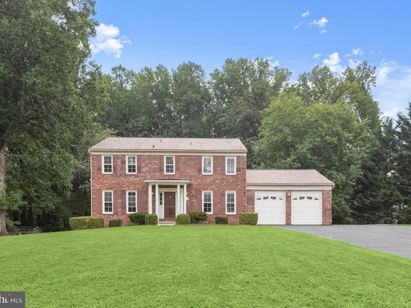 7501 Flamewood Dr, Clarksville, MD 21029