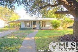 1st image of 251 Savannah Dr