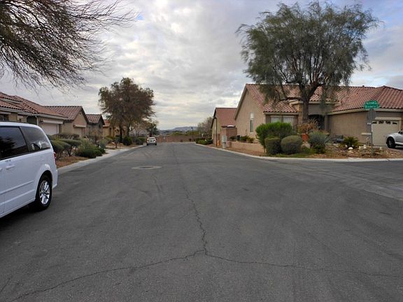 4th image of 5138 Walbrook Ln