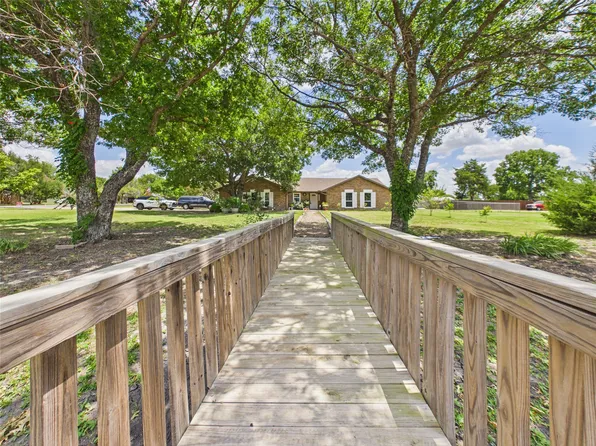 14752 Ranch Rd, Forney, TX 75126