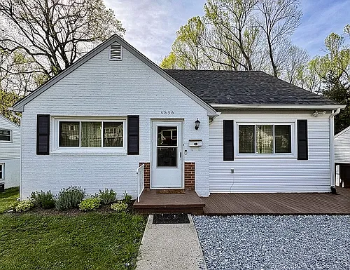 4636 Fairmont Ave Photo 1