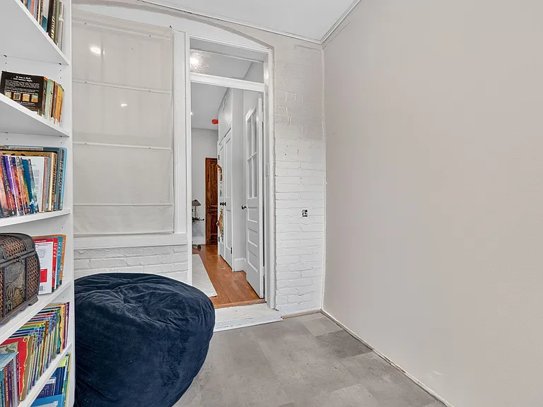 1272 Owen Pl NE — Photo 31