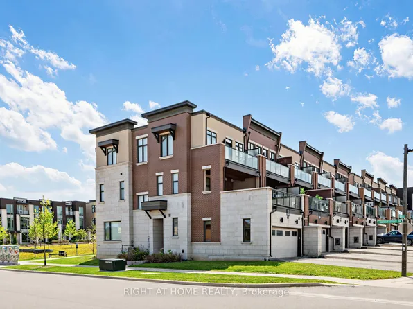 88 Crimson Forest Dr, Vaughan, ON L6A 4Z8